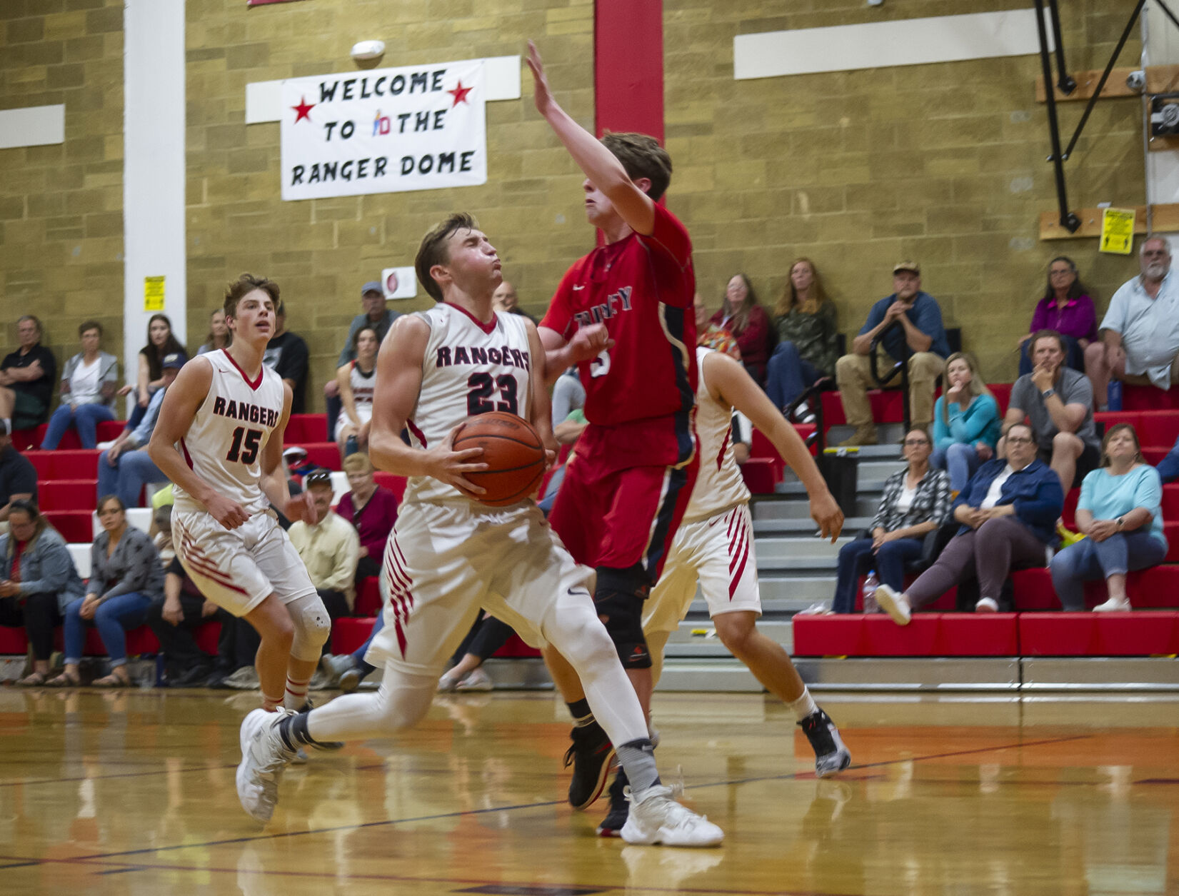 Dufur basketball
